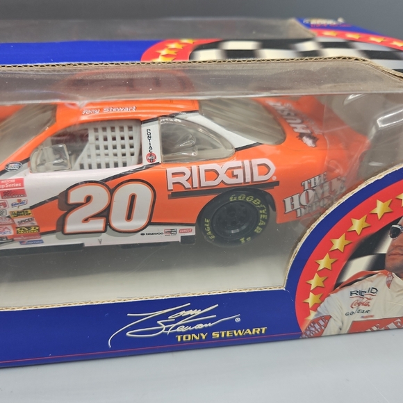 Winners Circle Tony Stewart #20 Home Depot 2000 NASCAR Rookie Of The Year 1:24 - Picture 8 of 8